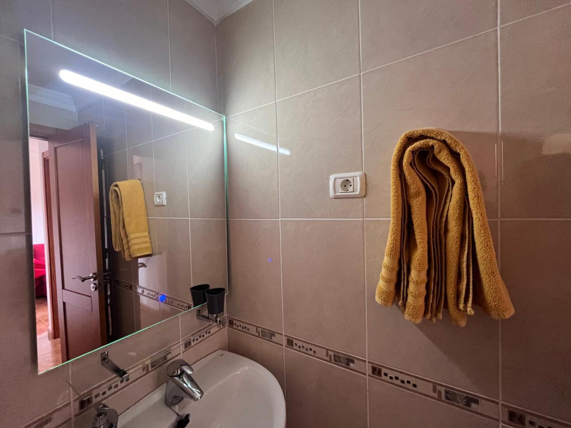 Melo Home Vecindario-Near Airport-Elevator-Garage Sardina Exterior photo